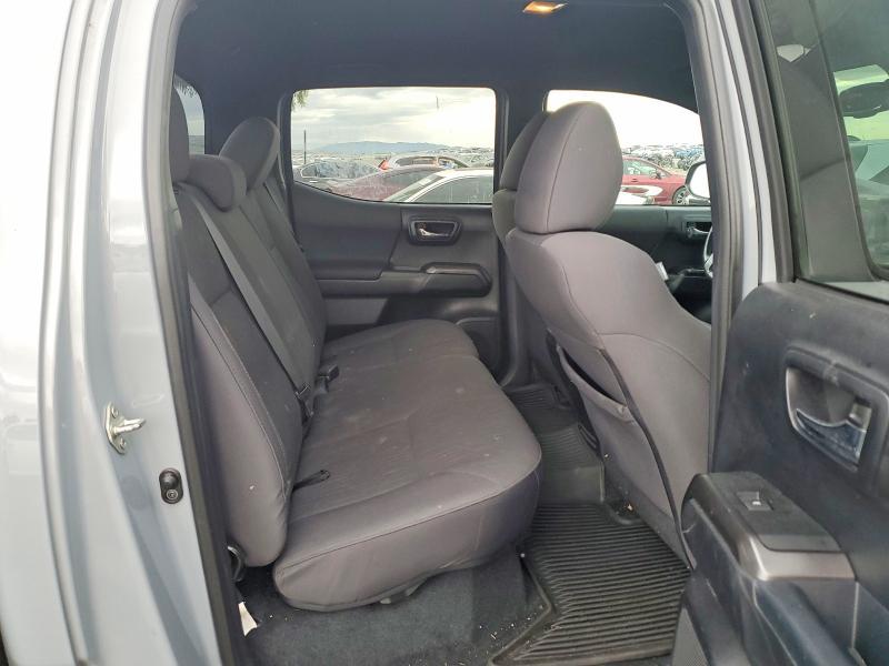 2018 Toyota Tacoma sr V6