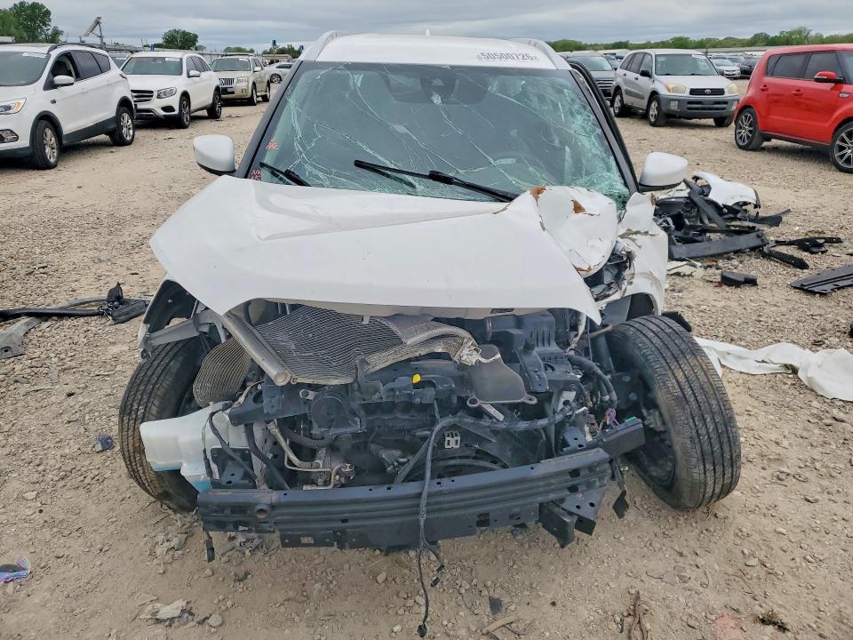 2022 Nissan Kicks sv