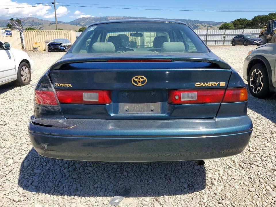 1997 Toyota Camry le
