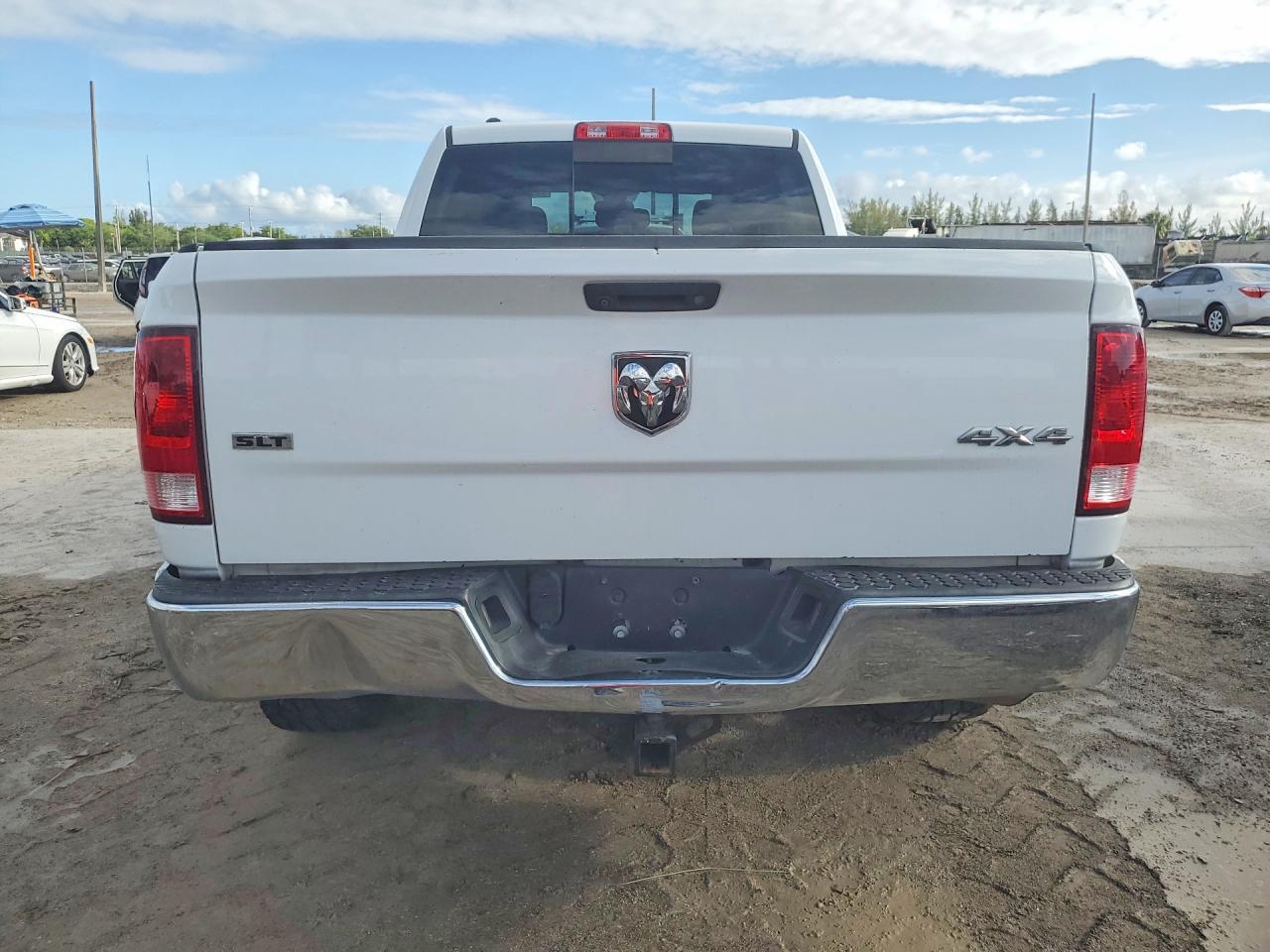 2018 Dodge RAM 1500 SLT