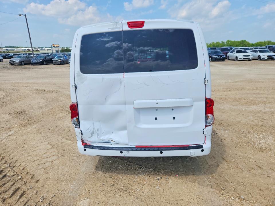 2020 Nissan NV200 SV