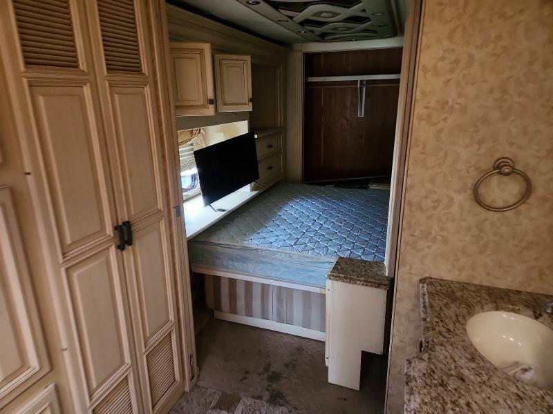 2008 Spartan Motors Motorhome 4VZ