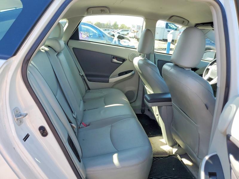 2010 Toyota Prius v
