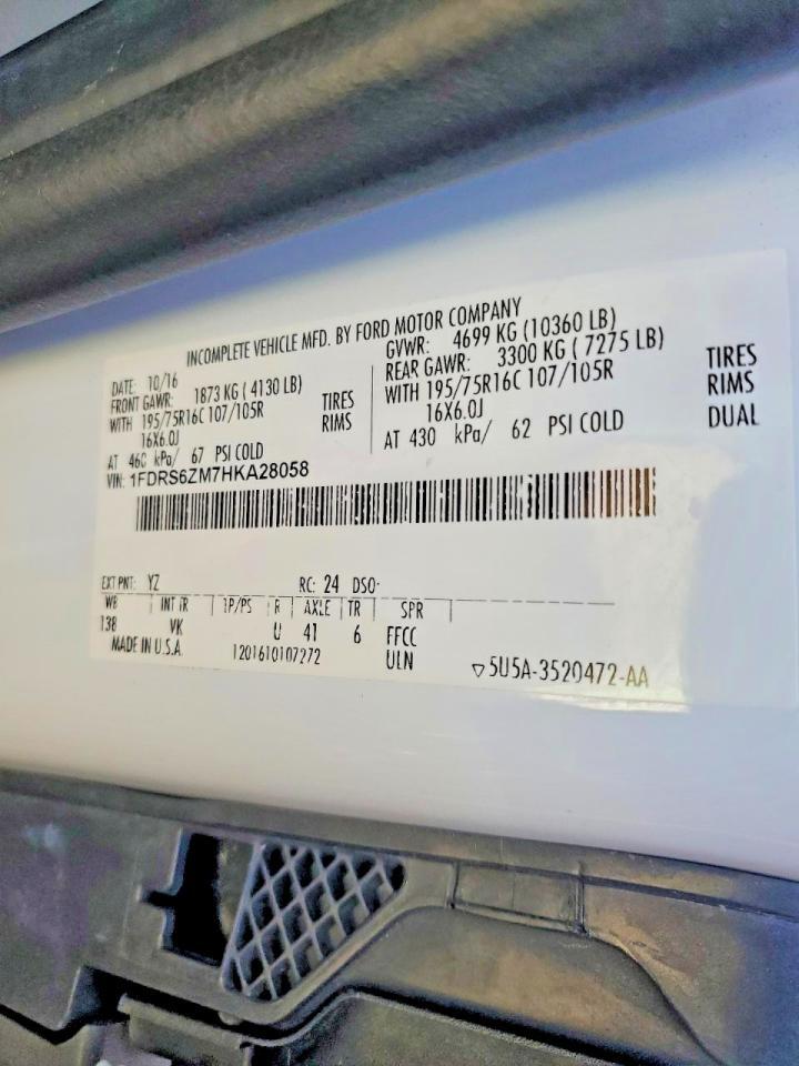 2017 Ford Transit BOX Truck