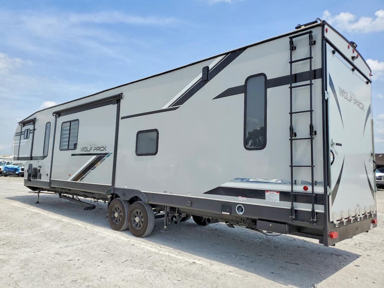 2020 Cherokee By Forest R Recreational Vehicle (RV)-TOY Hauler Camper
