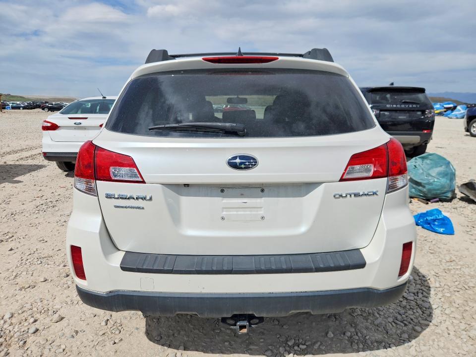 2013 Subaru Outback 2.5i Limited