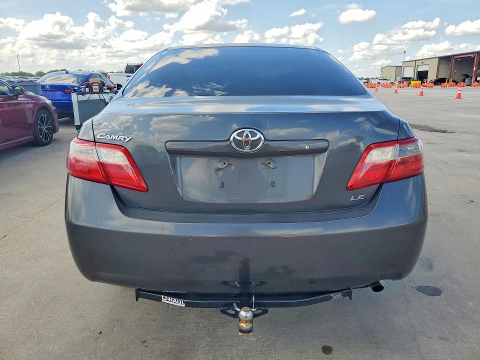 2007 Toyota Camry le