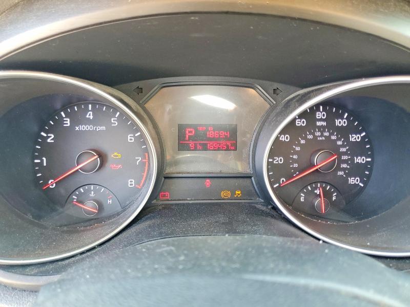 2015 KIA Sedona lx