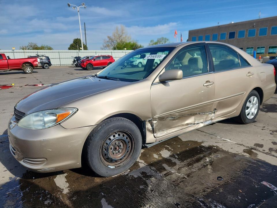 2003 Toyota Camry le