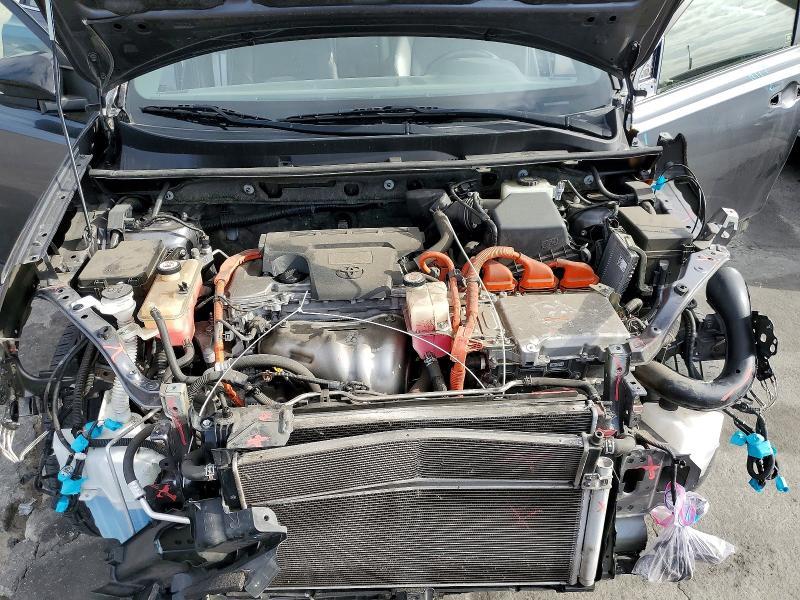 2018 Toyota Rav4 hv se