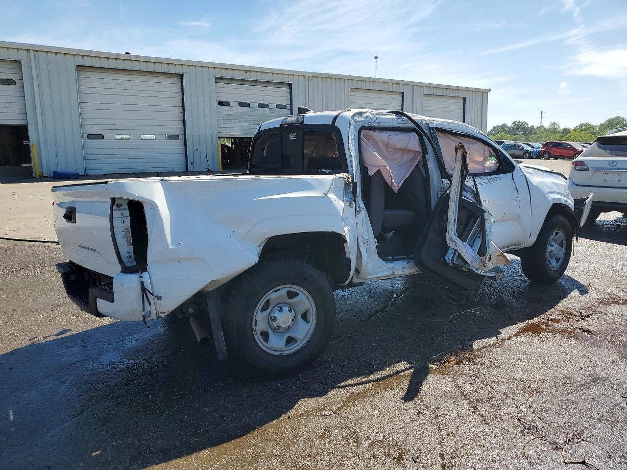 2018 Toyota Tacoma SR