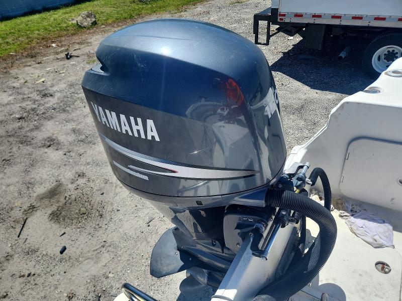 2004 Polar PS1900CC-Boat