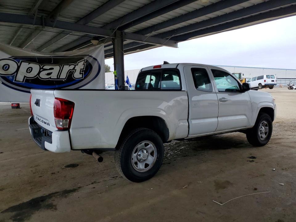 2018 Toyota Tacoma SR