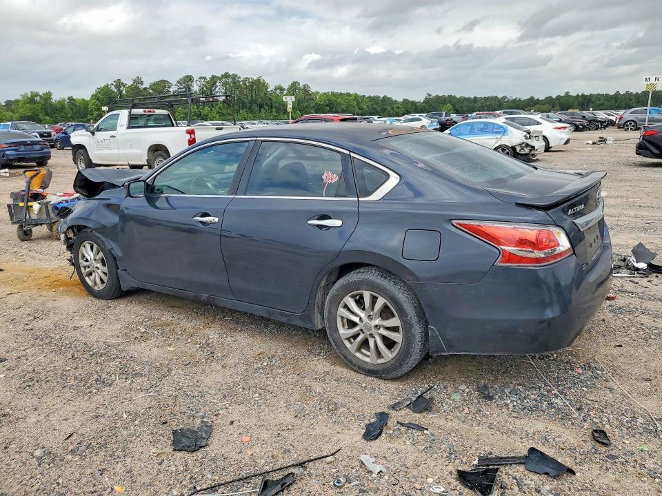 2014 Niss Altima 2.5 s