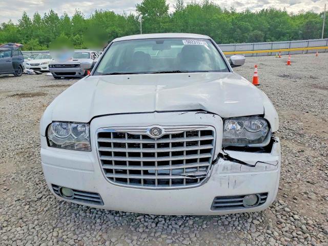 2010 Chrysler 300 Touring