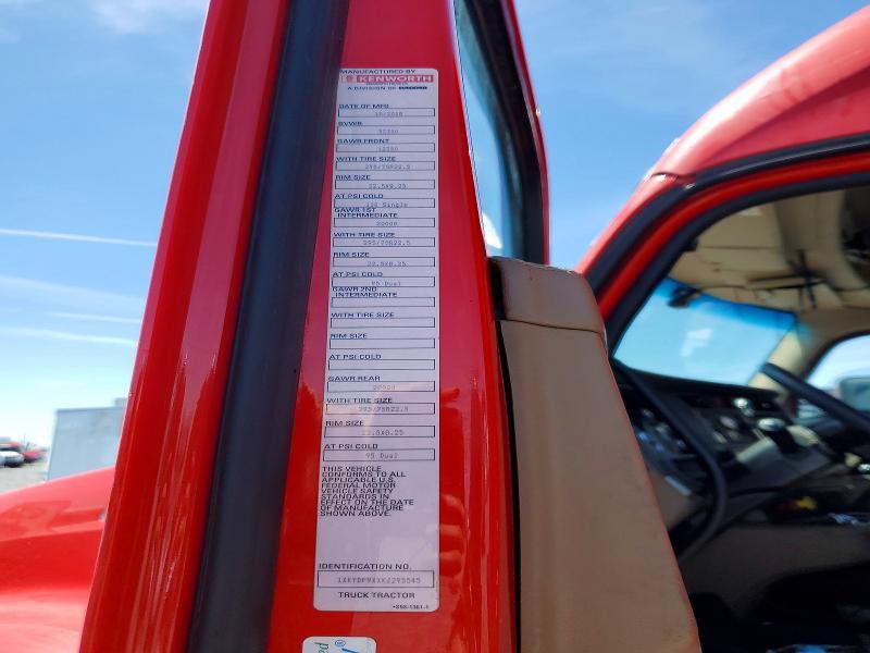 2019 Kenworth T680 Semi Truck