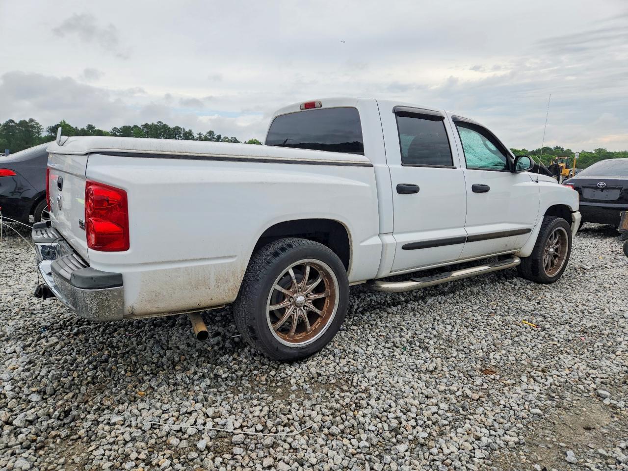 2006 Dodge Dakota Quad SLT