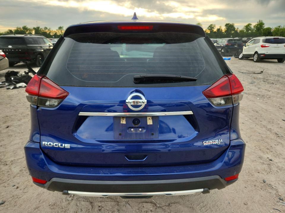 2018 Nissan Rogue s