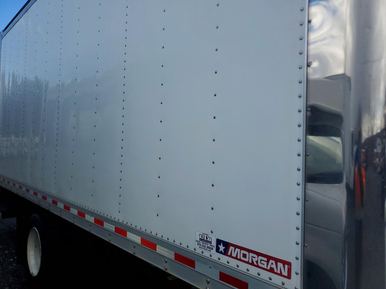 2020 Freigliner 2020 Freightliner Business Class M2 Refrigerated B