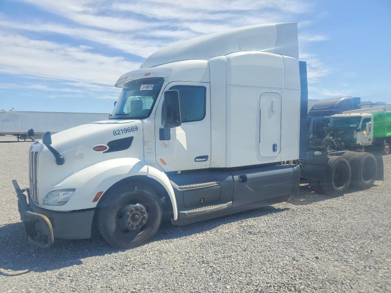 2019 Peterbilt 579