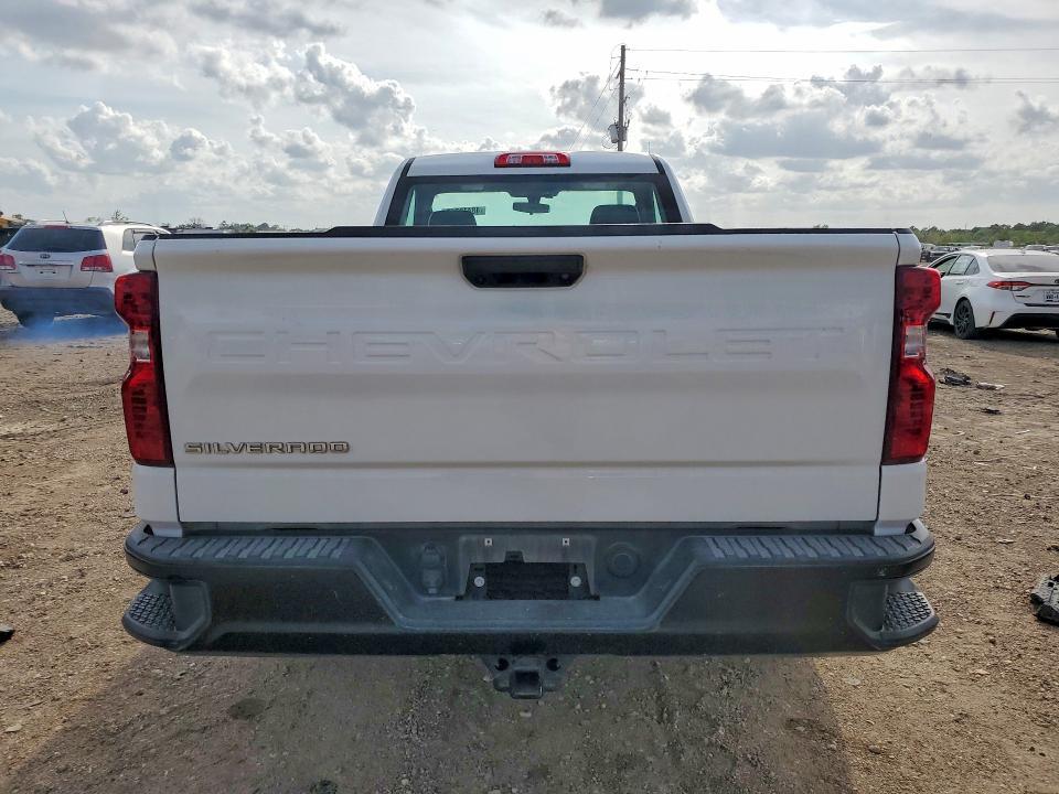 2021 Chevrolet Silverado C1500