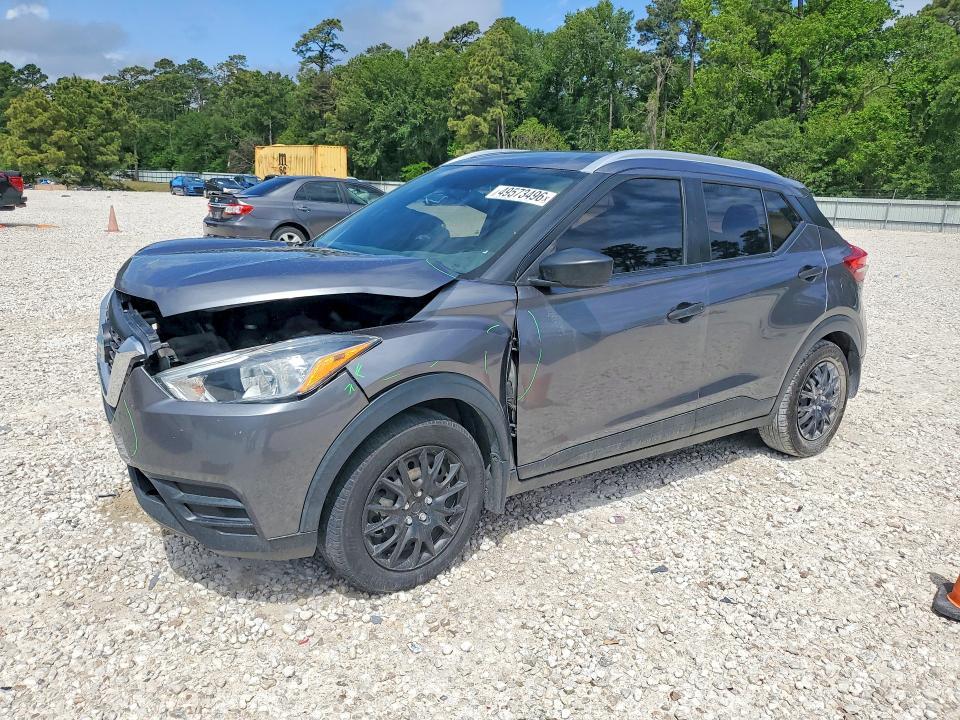 2019 Nissan Kicks s