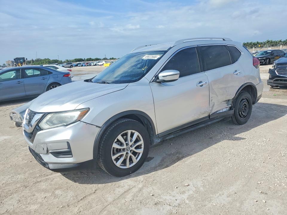 2018 Nissan Rogue sv