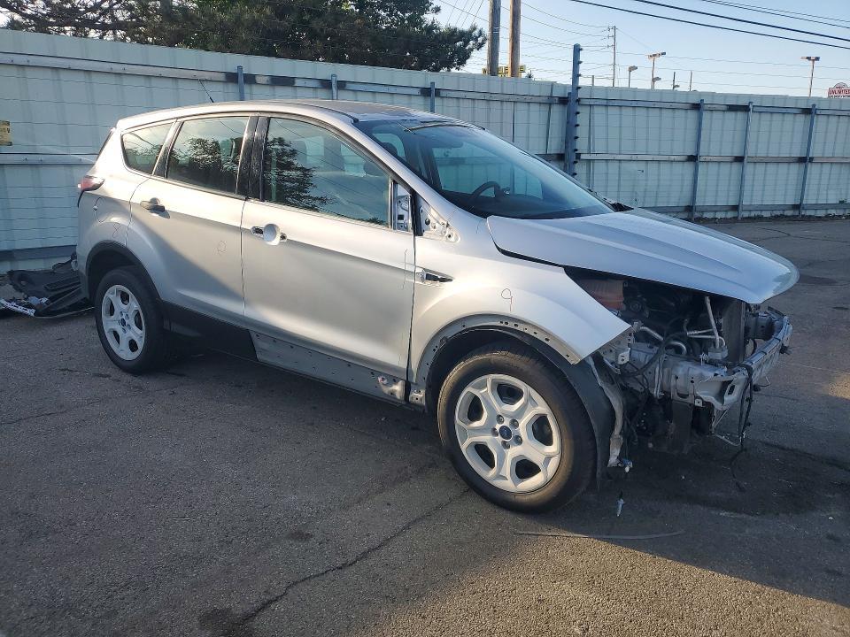 2018 Ford Escape s