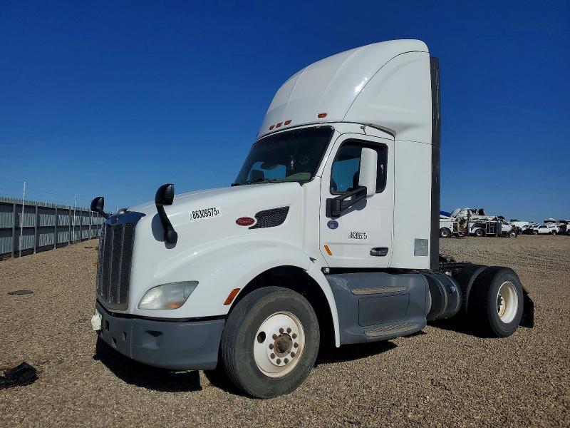 2019 Kenworth T680 Semi Truck
