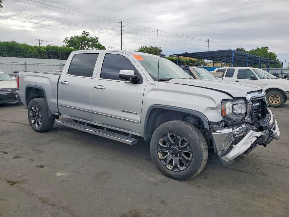 2017 GMC Sierra K1500 SLT