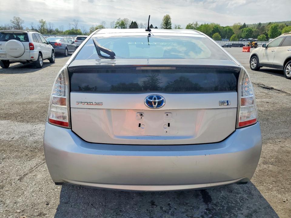 2011 Toyota Prius two