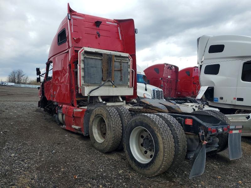 2015 Volv O VNL Semi Truck