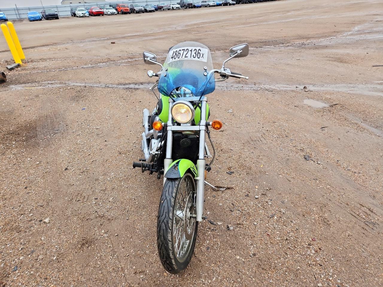 2001 Kawasaki VN800
