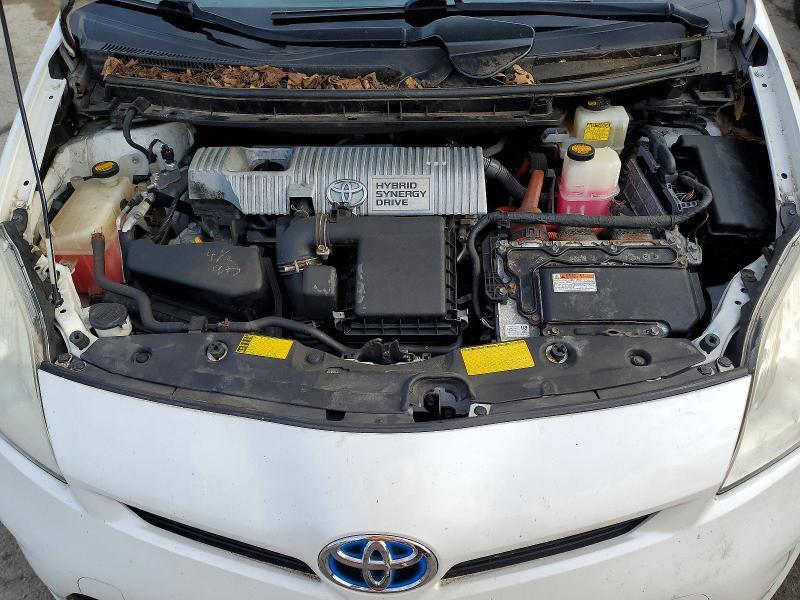 2013 Toyota Prius two
