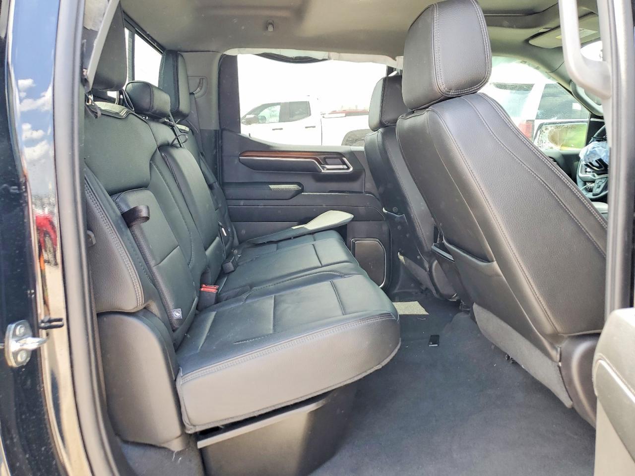 2024 GMC Sierra K1500 Denali