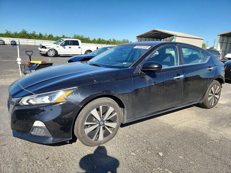 2022 Nissan Altima 2.5 sv
