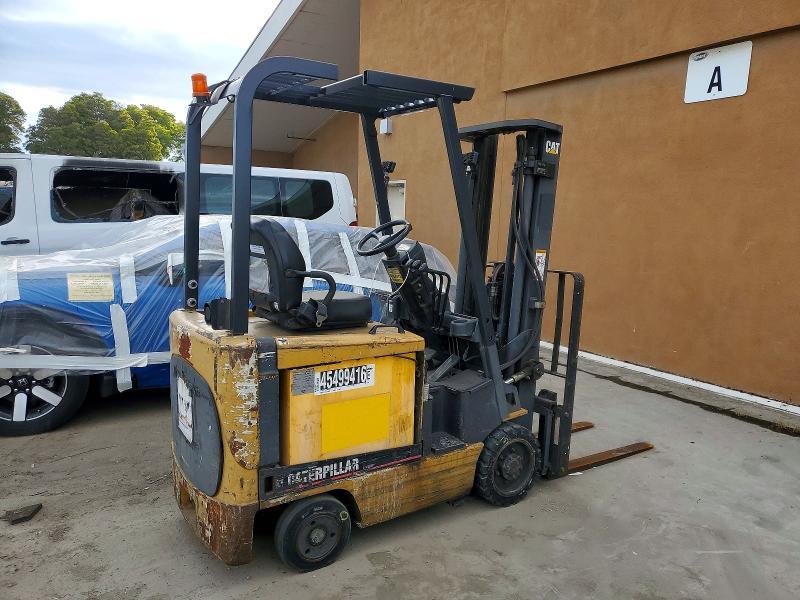2002 Caterillar 2002 Caterpillar Forklift