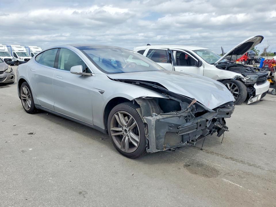 2015 Tesla Model s