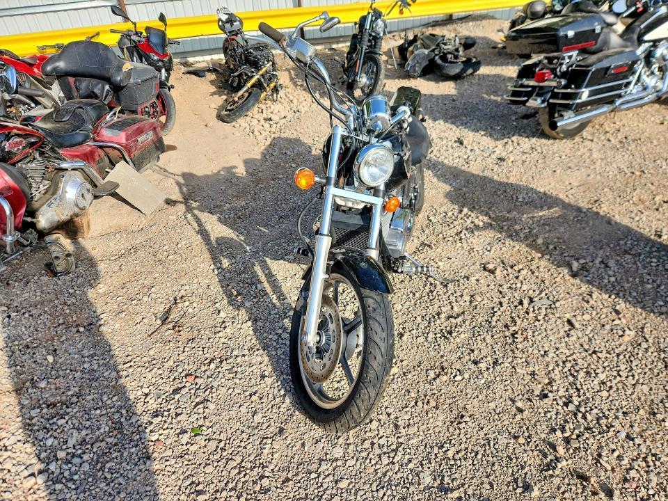 2005 Honda VT1100 C