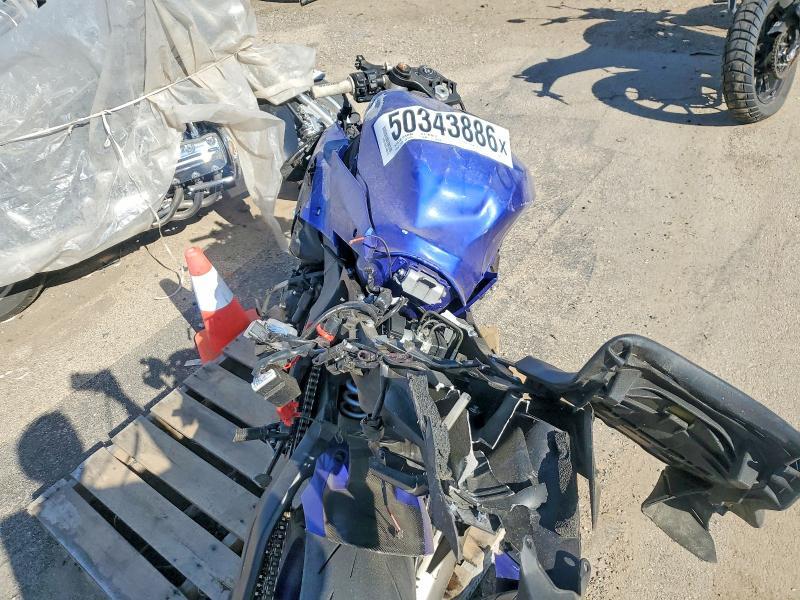 2024 Yama YZFR1