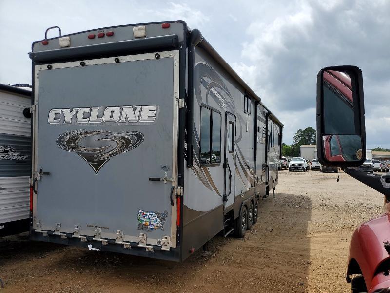 2014 Heartland Cyclone Camper