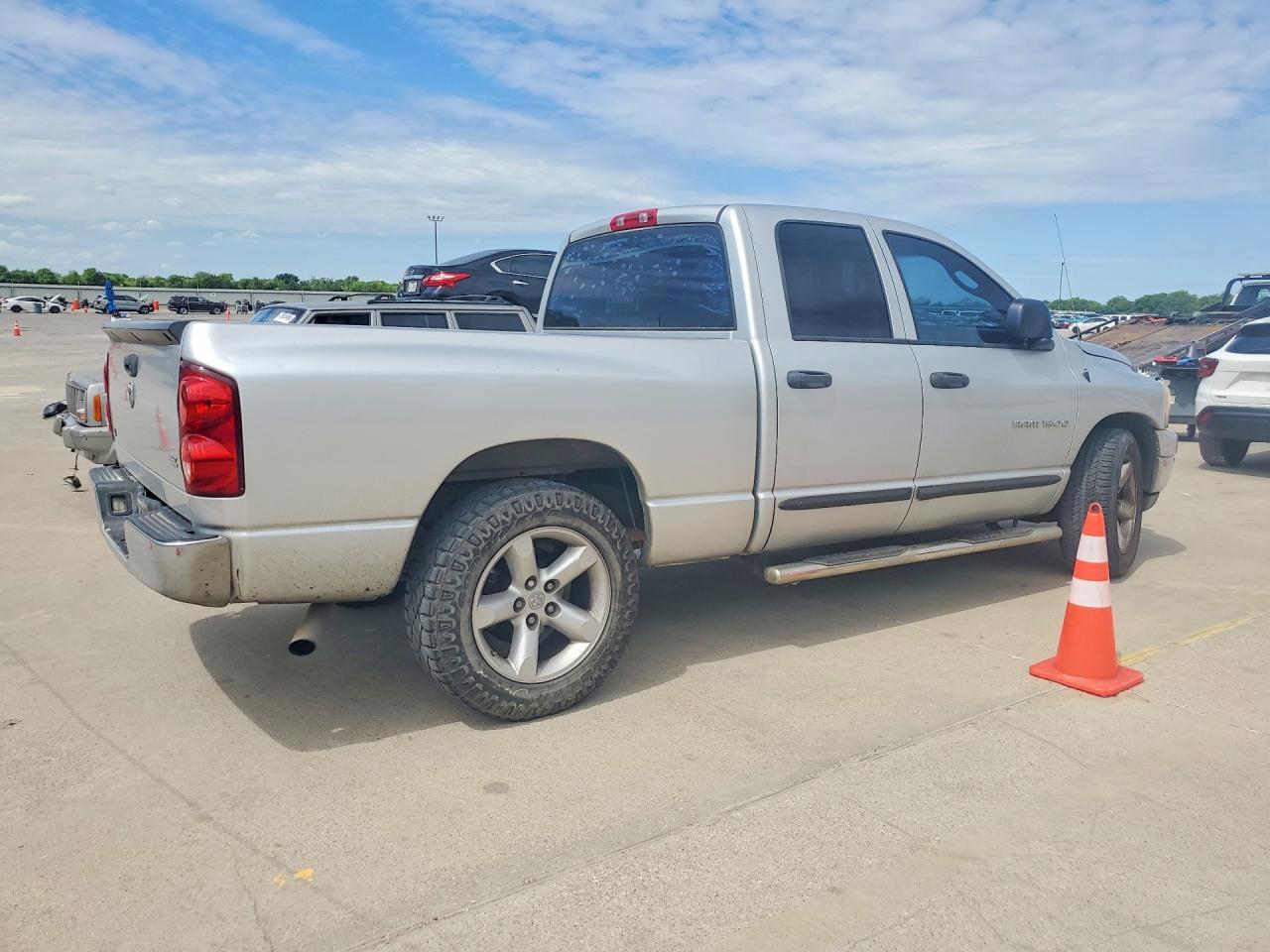 2007 Dodge RAM 1500 ST