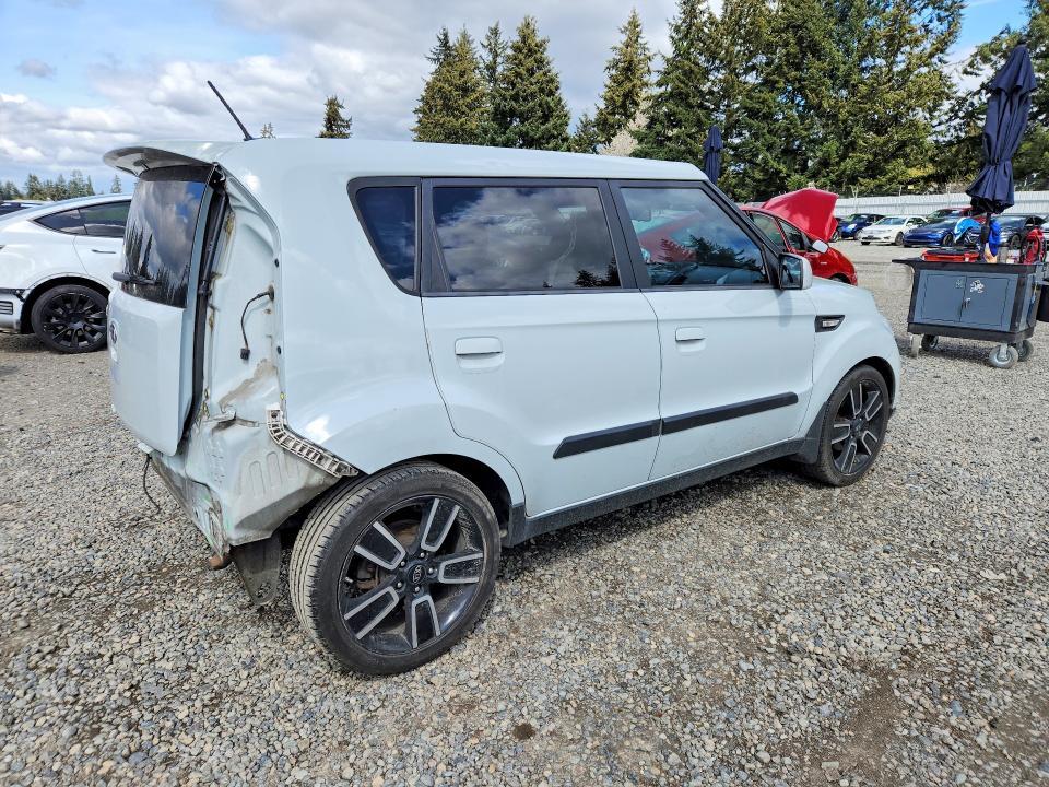 2010 KIA Soul +