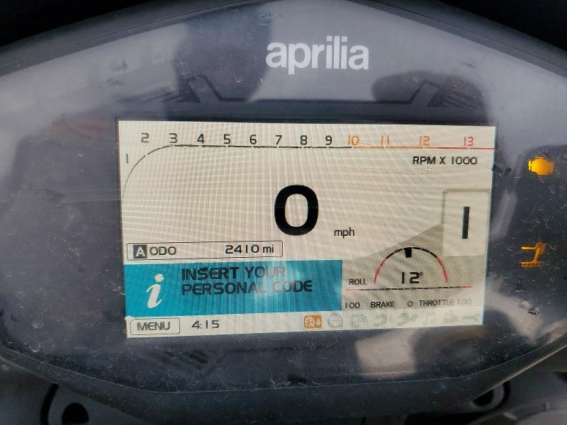 2017 Aprilia Tuono V4 1100 RR