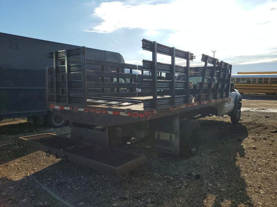 2015 Ford F450 Super Duty Flatbed Truck