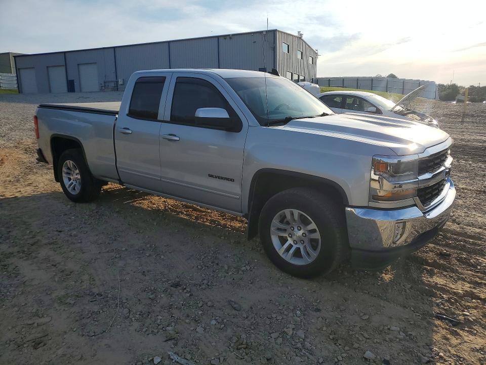 2018 Chevrolet Silverado C1500 LT