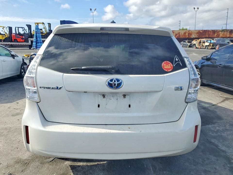 2013 Toyota Prius v Three