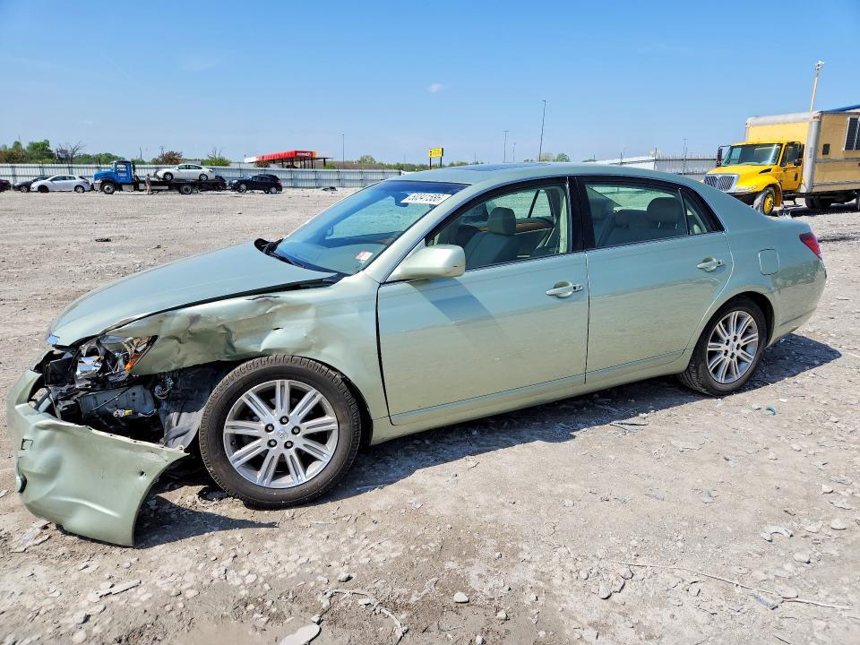 2005 Toyota Avalon Limited