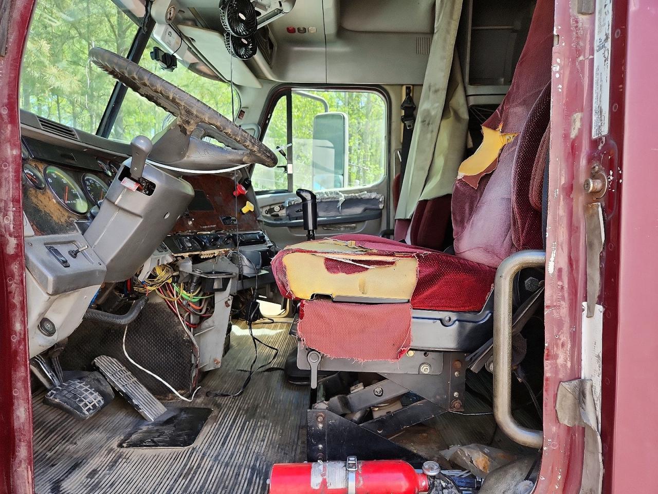 1999 Freightliner Century
