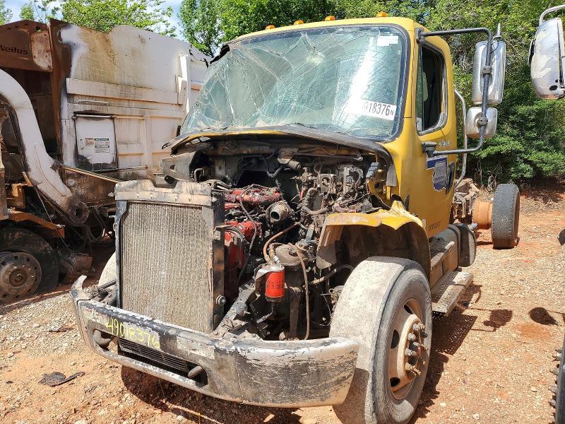 2016 Freightliner M2 106 Medium Duty